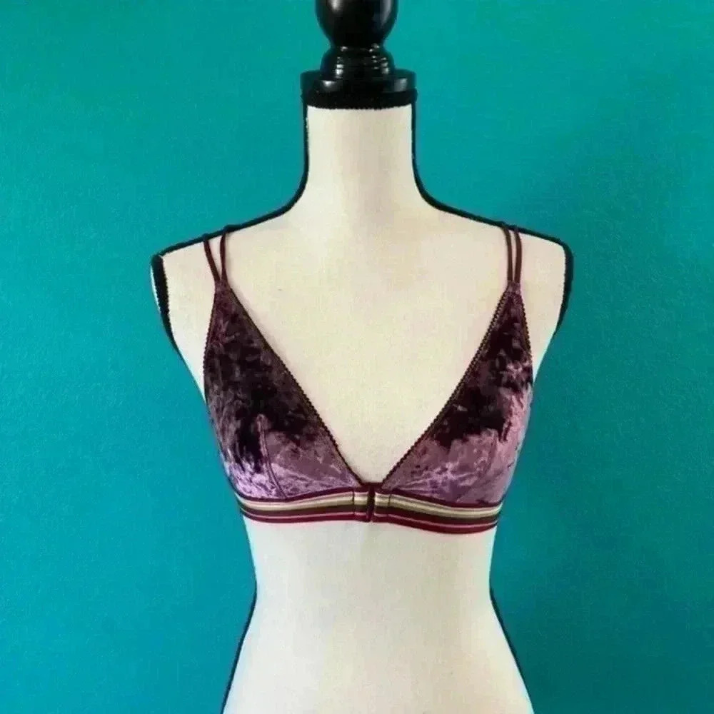 Victoria’s Secret crushed velvet purple bralette in size small